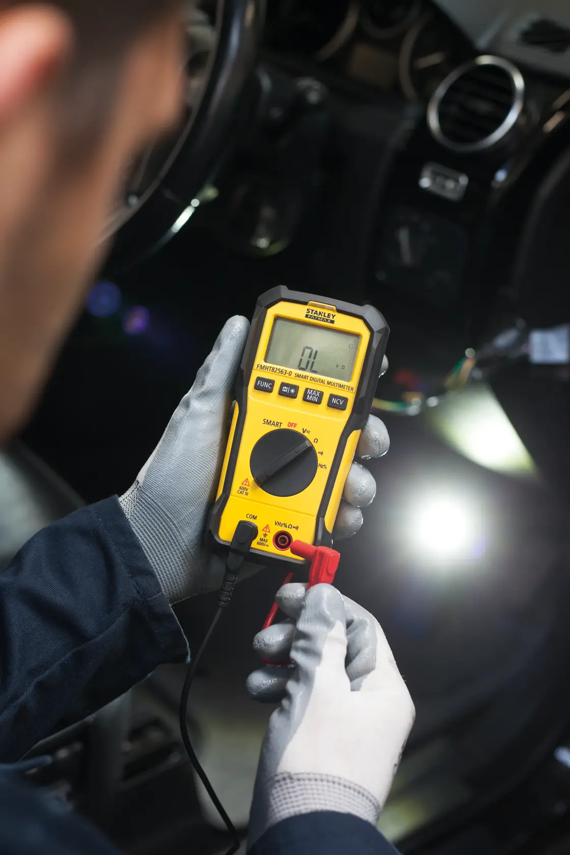 Multimetru digital inteligent STANLEY® FATMAX®