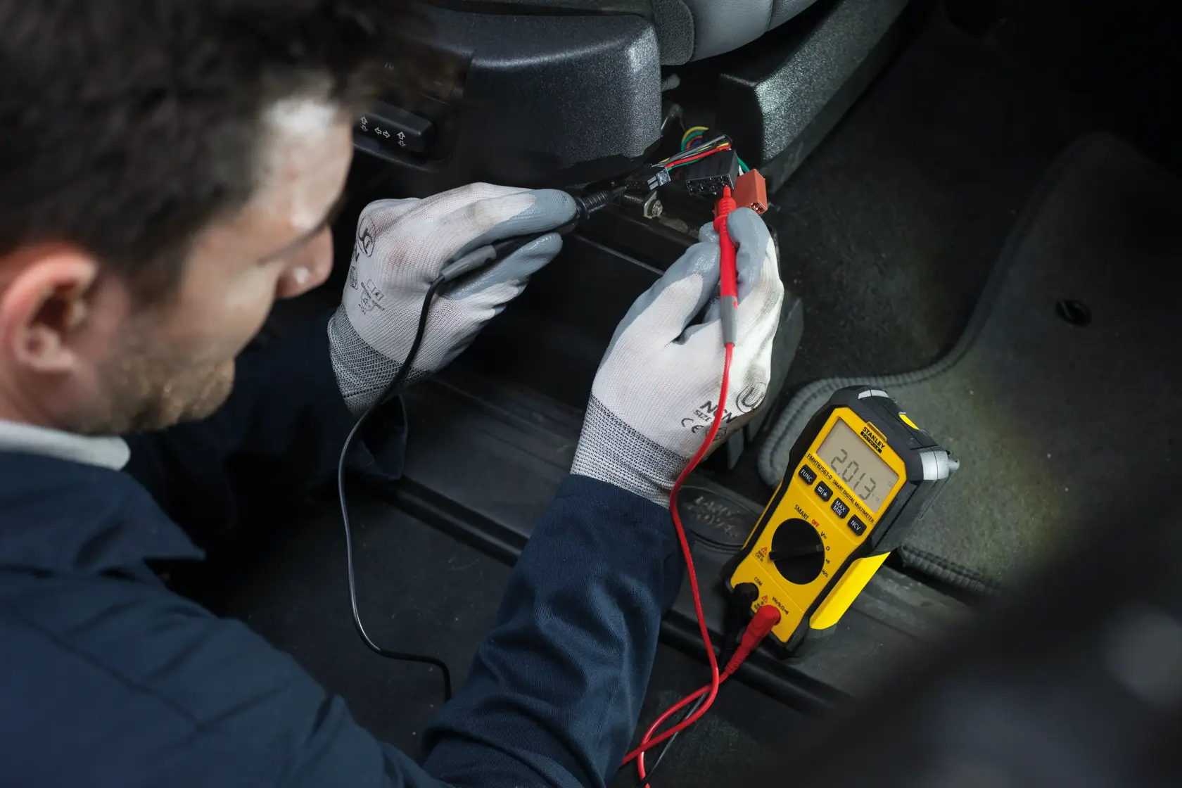 Multimetru digital inteligent STANLEY® FATMAX®